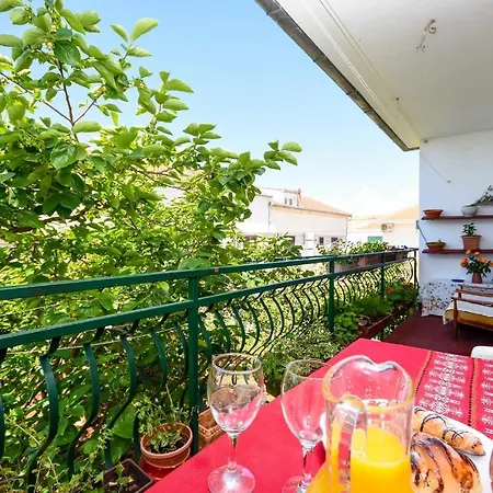 With A Parking Space Okrug Gornji, Ciovo - 12802 Трогир